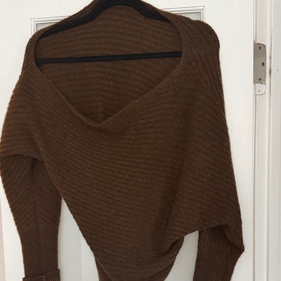 Banana Republic Sweaters - Banana Republic Off-the-Shoulder Brown Sweater
